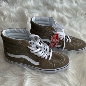 NWB Vans SK8-HI Tapered Shoe